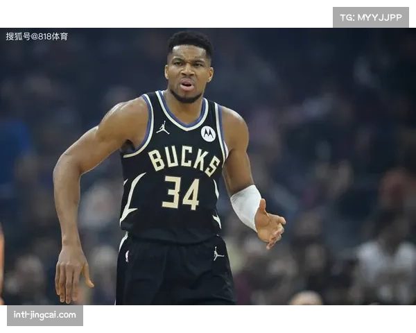 字母哥清空社媒内容，雄鹿更衣室气氛引猜测