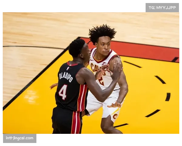 “热火半场领先爵士31分，阿德巴约26分15篮板统治内线”